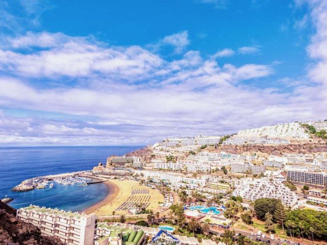 Budget-Friendly Accommodations: The Canary Islands’ Top Picks for Thrifty Travelers