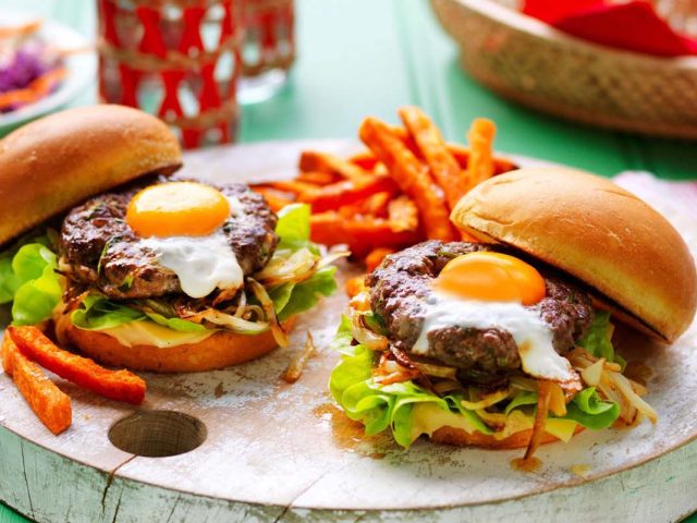 Steel and Sizzle: A Burger Trail Through Pittsburgh’s Finest